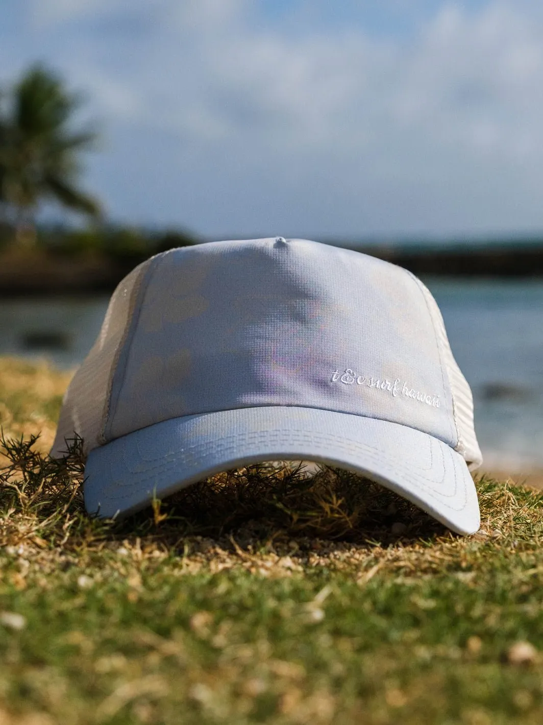 T&C Surf Painted Flowers Cap